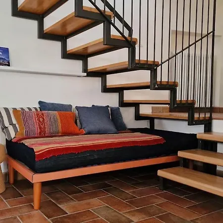 Giovanna's Home, Historic Town House With Garden Holiday home Riva del Garda