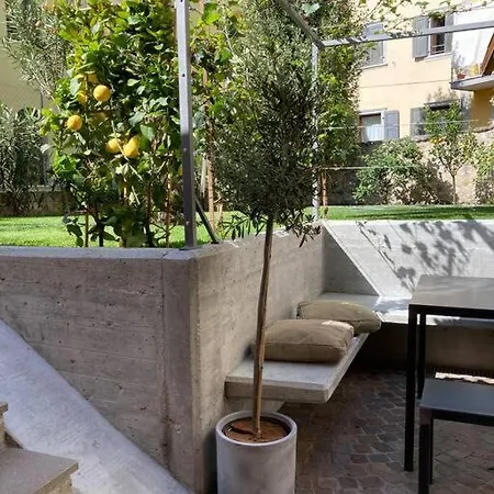 Giovanna's Home, Historic Town House With Garden Holiday home Riva del Garda